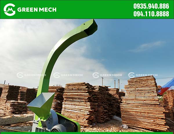 Máy băm gỗ GREEN MECH có nhiều lợi ích khi sử dụng máy băm gỗ có công suất lớn vượt trội khiến khách hàng rất hài lòng